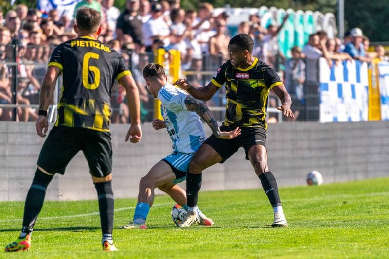 Football. BetClick 2 Liga. Swit Szczecin - Wieczysta Krakow. 22.09.2024