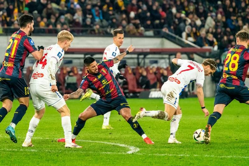 Football. PKO BP Ekstraklasa. Pogon Szczecin - Gornik Zabrze. 07.02.2025