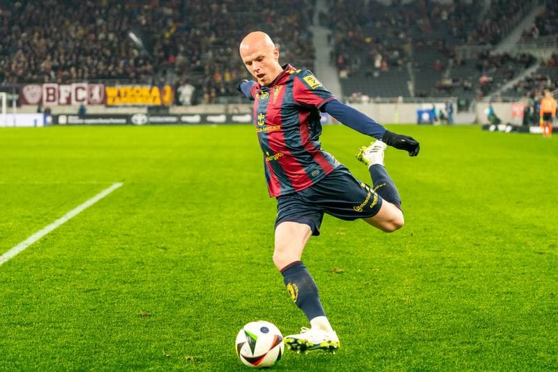 Football. PKO BP Ekstraklasa. Pogon Szczecin - Zaglebie Lubin. 01.02.2025
