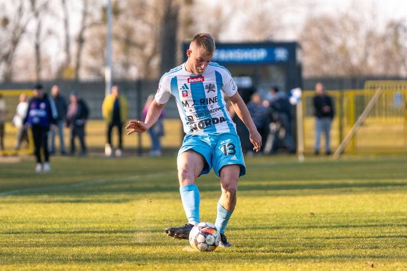 Football. Betclick 2 Liga. Swit Szczecin - Pogon Grodzisk Mazowiecki. 08.03.2025
