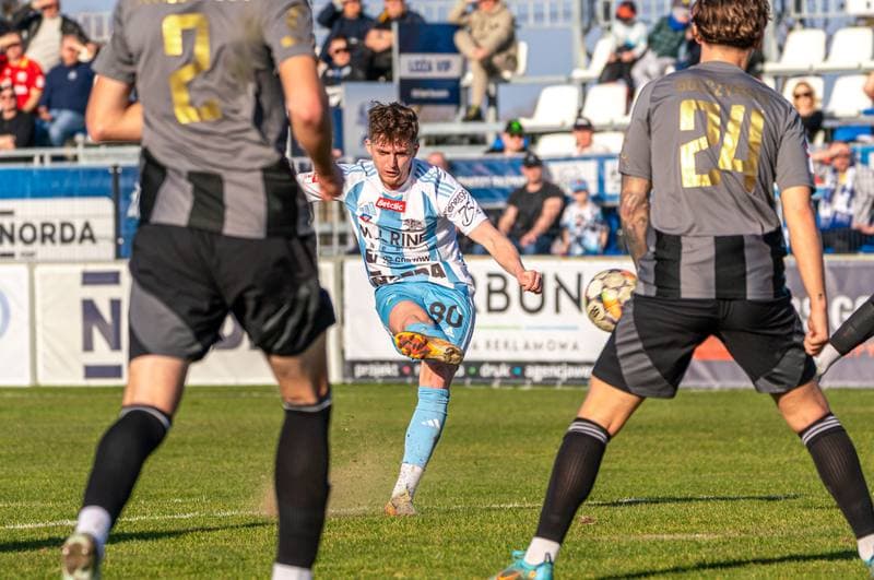 Football. Betclick 2 Liga. Swit Szczecin - Pogon Grodzisk Mazowiecki. 08.03.2025