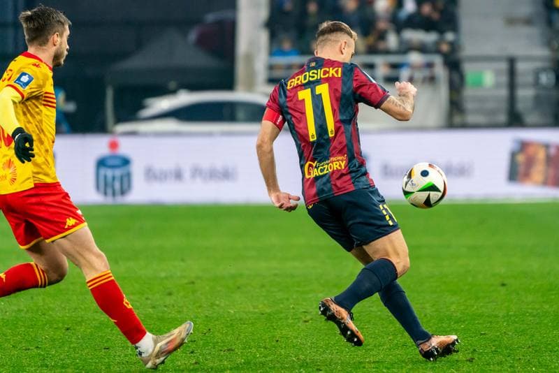 Football. PKO BP Ekstraklasa. Pogon Szczecin - Jagiellonia Bialystok. 01.12.2024