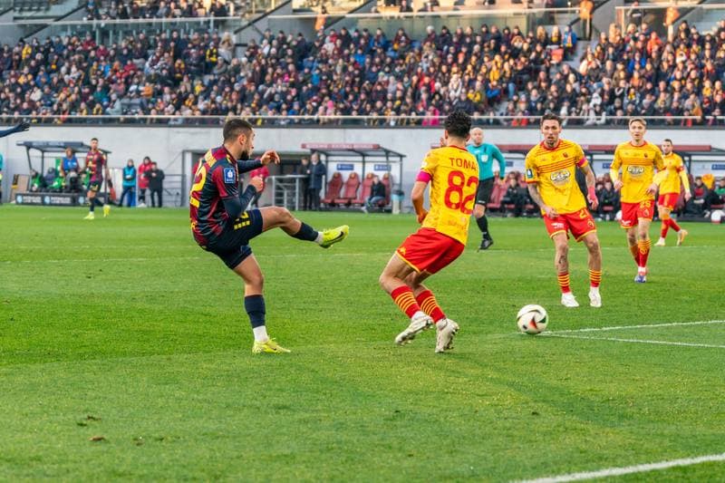 Football. PKO BP Ekstraklasa. Pogon Szczecin - Jagiellonia Bialystok. 01.12.2024