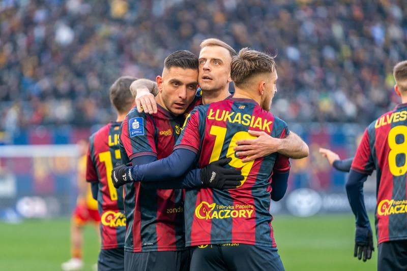Football. PKO BP Ekstraklasa. Pogon Szczecin - Jagiellonia Bialystok. 01.12.2024