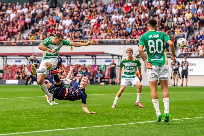 Football. PKO BP Ekstraklasa. Pogon Szczecin - Lechia Gdansk. 21.09.2025