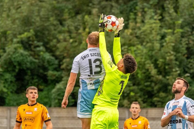 Football. Betclic 2 liga. Swit Szczecin - Resovia Rzeszow. 14.09.2025