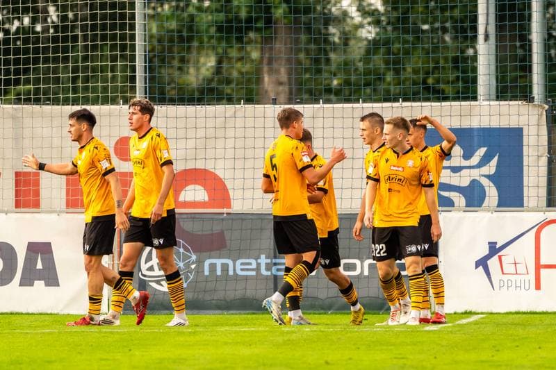 Football. Betclic 2 liga. Swit Szczecin - Resovia Rzeszow. 14.09.2025