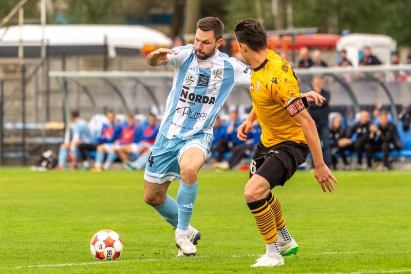 Football. Betclic 2 liga. Swit Szczecin - Resovia Rzeszow. 14.09.2025
