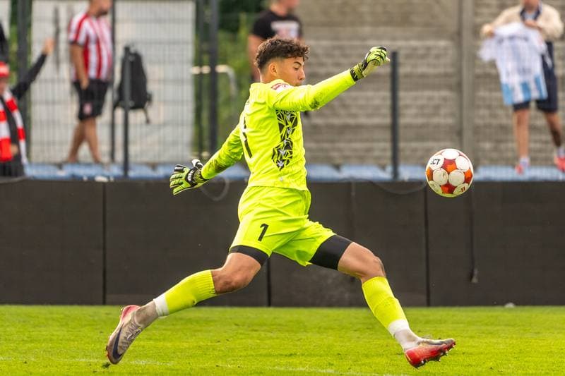 Football. Betclic 2 liga. Swit Szczecin - Resovia Rzeszow. 14.09.2025