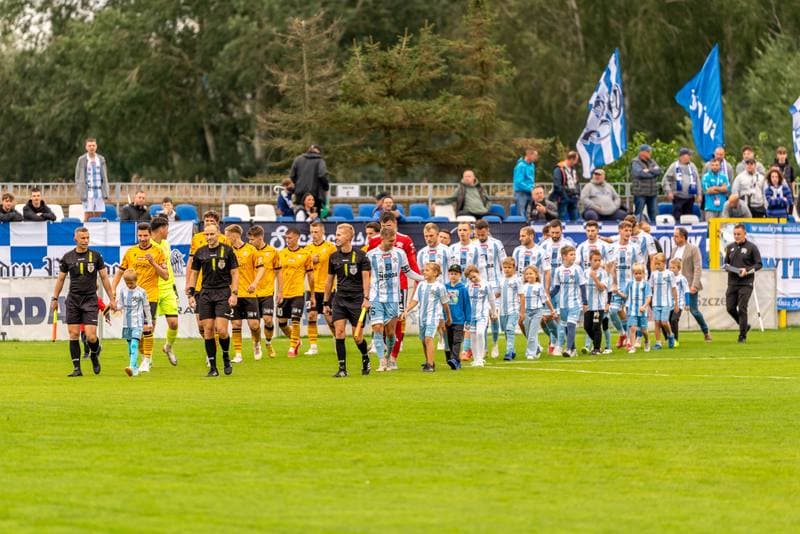 Football. Betclic 2 liga. Swit Szczecin - Resovia Rzeszow. 14.09.2025