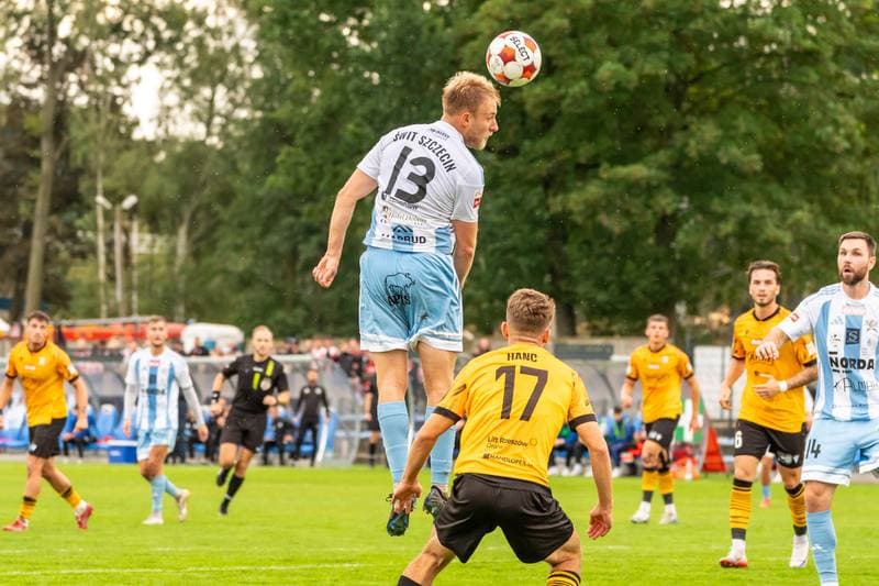 Football. Betclic 2 liga. Swit Szczecin - Resovia Rzeszow. 14.09.2025