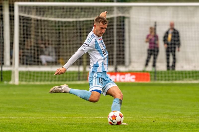 Football. Betclic 2 liga. Swit Szczecin - Resovia Rzeszow. 14.09.2025