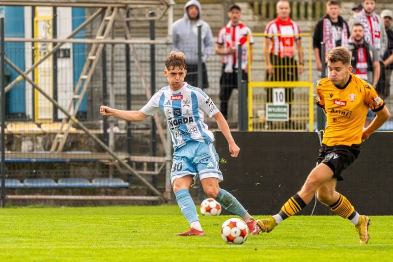 Football. Betclic 2 liga. Swit Szczecin - Resovia Rzeszow. 14.09.2025