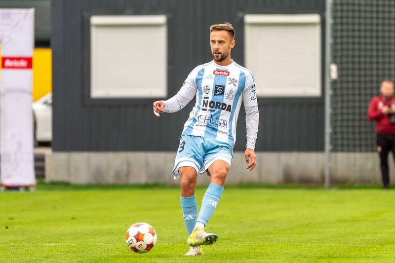 Football. Betclic 2 liga. Swit Szczecin - Resovia Rzeszow. 14.09.2025