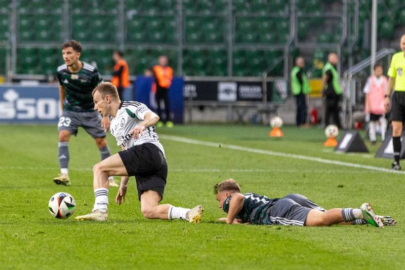 Football. PKO BP Ekstraklasa. Legia Warsaw - Lechia Gdansk. 21.04.2025