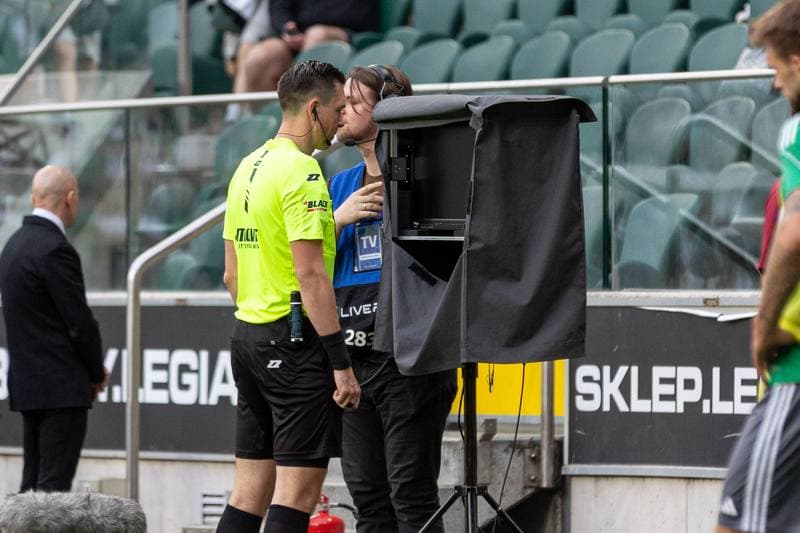 Football. PKO BP Ekstraklasa. Legia Warsaw - Lechia Gdansk. 21.04.2025