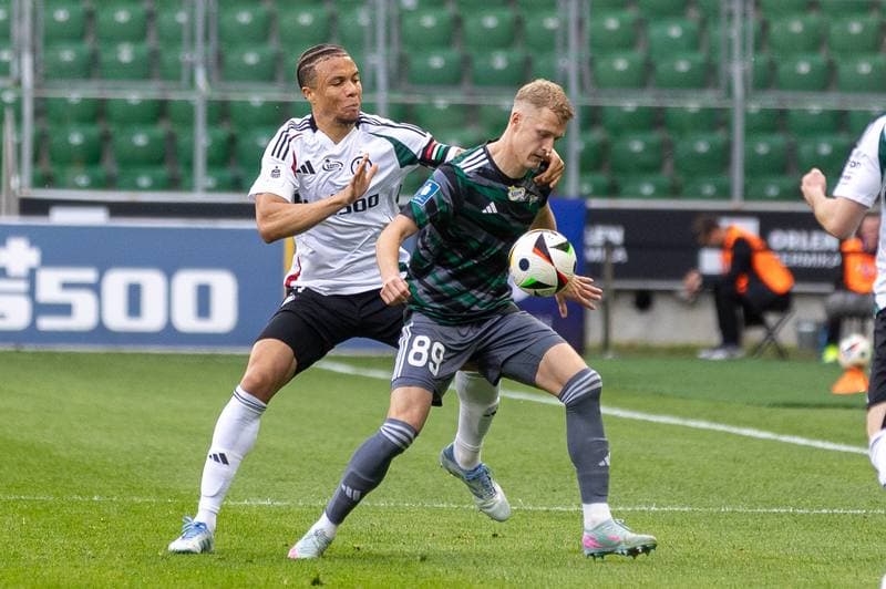 Football. PKO BP Ekstraklasa. Legia Warsaw - Lechia Gdansk. 21.04.2025