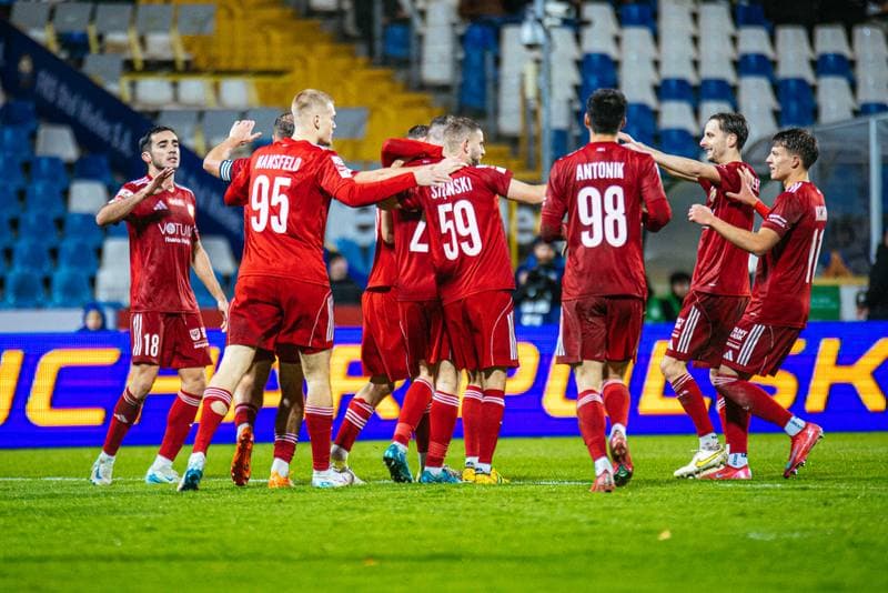 Football. Betclic 1 Liga. Stal Mielec - Miedz Legnica. 26.10.2025