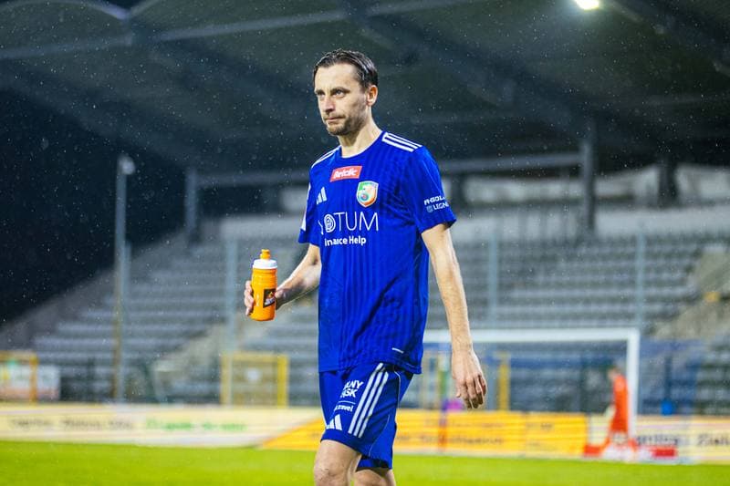 Football. Betclic 1 Liga. Miedz Legnica - Wieczysta Krakow. 02.11.2025