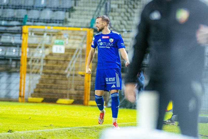 Football. Betclic 1 Liga. Miedz Legnica - Wieczysta Krakow. 02.11.2025