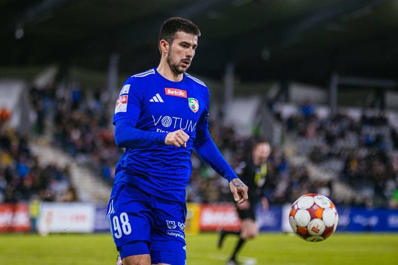 Football. Betclic 1 Liga. Miedz Legnica - Chrobry Glogow. 21.02.2026