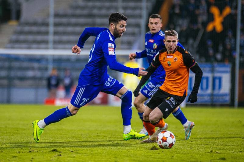 Football. Betclic 1 Liga. Miedz Legnica - Chrobry Glogow. 21.02.2026