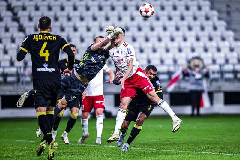 Football. STS Puchar Polski. LKS Lodz - GKS Katowice. 28.10.2025