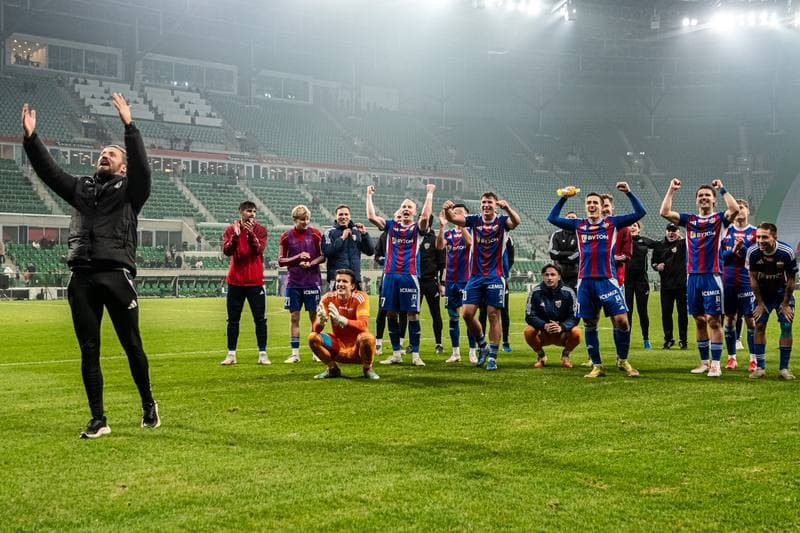 Football. Betclic I Liga. Slask Wroclaw - Polonia Bytom. 09.11.2025