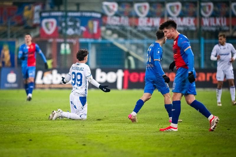 Football. PKO BP Ekstraklasa. Piast Gliwice - Lech Poznan. 03.02.2026