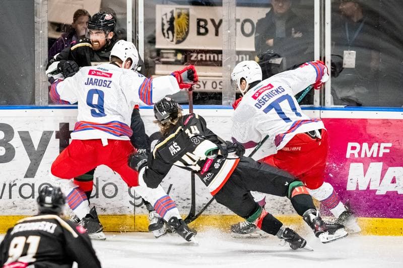 Ice Hockey. Polish Hockey League. Polonia Bytom - GKS Tychy. 05.10.2025