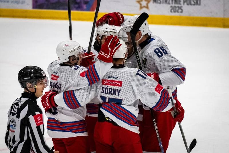 Ice Hockey. Polish Hockey League. Polonia Bytom - GKS Tychy. 05.10.2025