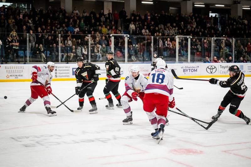 Ice Hockey. Polish Hockey League. Polonia Bytom - GKS Tychy. 05.10.2025