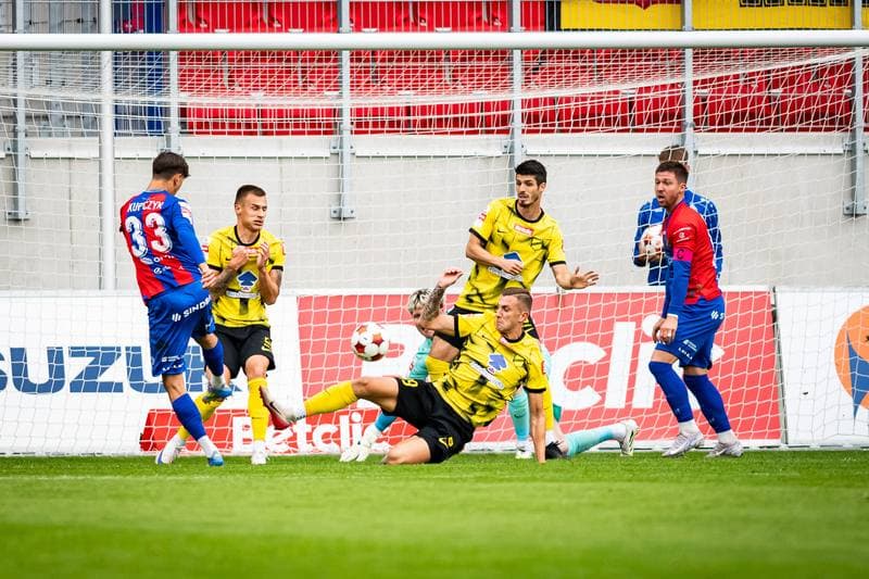 Football. Betclic I Liga. Odra Opole - Wieczysta Krakow. 05.10.2025
