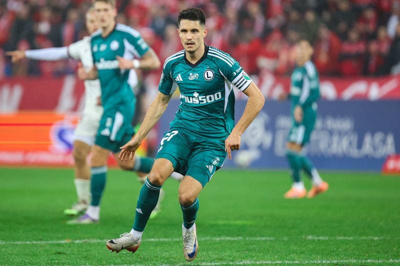 Football. PKO BP Ekstraklasa. Widzew Lodz - Legia Warsaw. 02.11.2025