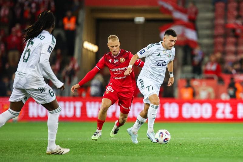 Football. PKO BP Ekstraklasa. Widzew Lodz - Radomiak Radom. 17.10.2025