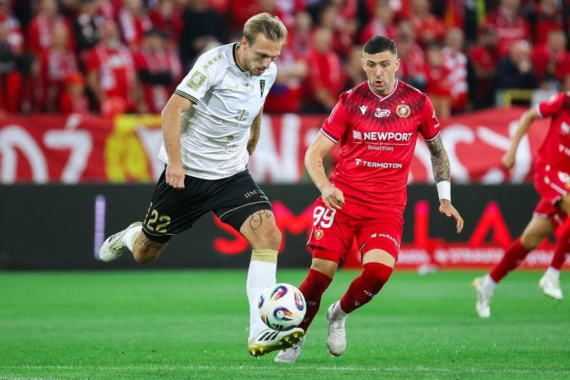 Football. PKO BP Ekstraklasa. Widzew Lodz - Pogon Szczecin. 22.08.2025