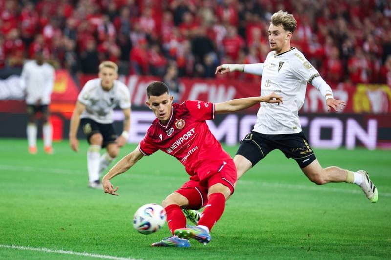 Football. PKO BP Ekstraklasa. Widzew Lodz - Pogon Szczecin. 22.08.2025