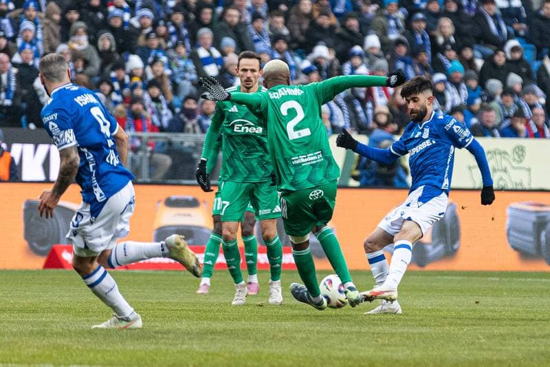 Football. PKO BP Ekstraklasa. Lech Poznan - Radomiak Radom. 23.11.2025