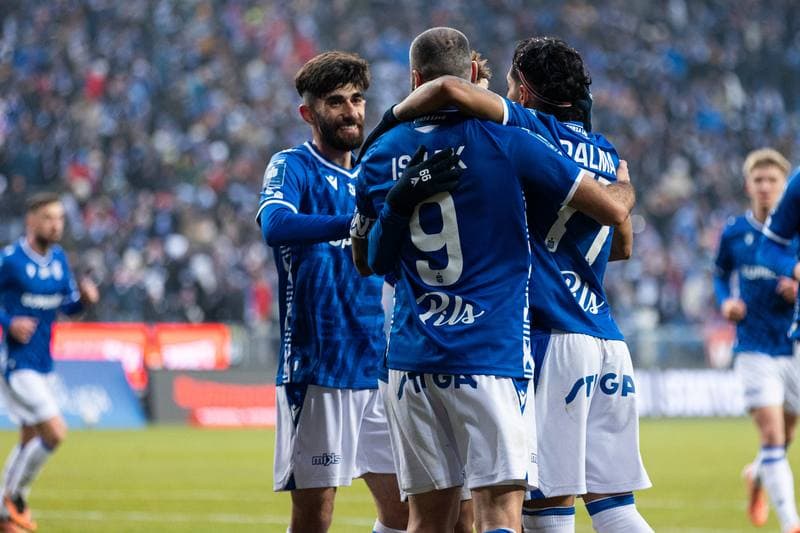 Football. PKO BP Ekstraklasa. Lech Poznan - Radomiak Radom. 23.11.2025