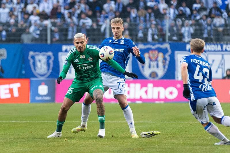 Football. PKO BP Ekstraklasa. Lech Poznan - Radomiak Radom. 23.11.2025