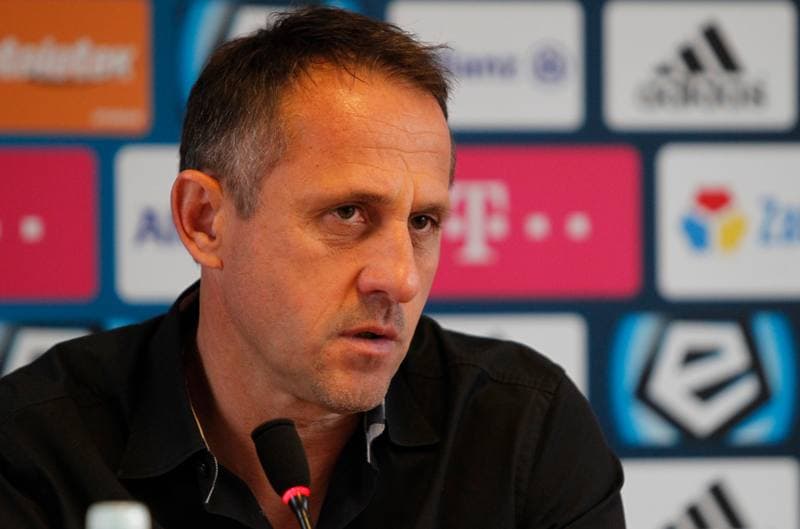 Football. Gornik Zabrze. Press Conference. 30.05.2014