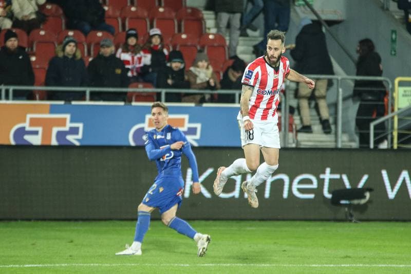 Football. PKO BP Ekstraklasa. Cracovia - Lech Poznan. 06.02.2022