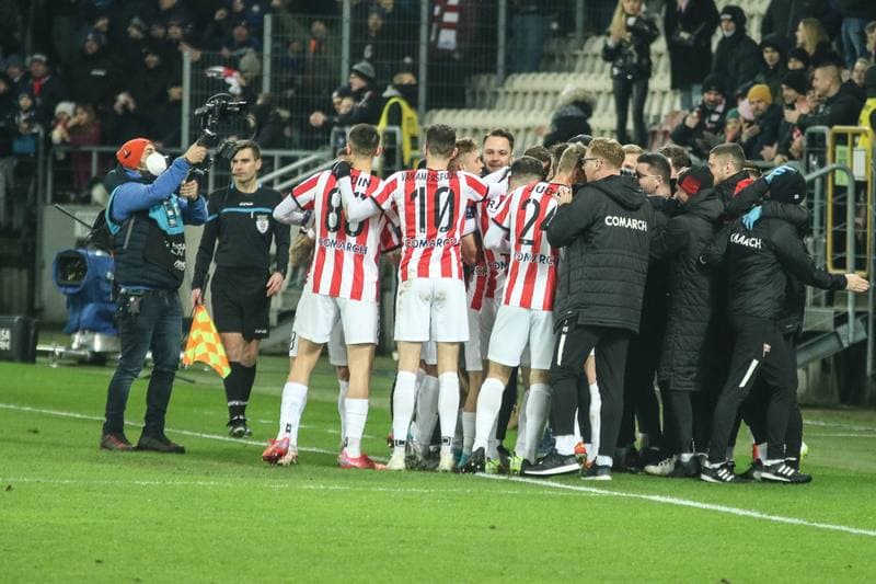 Football. PKO BP Ekstraklasa. Cracovia - Lech Poznan. 06.02.2022