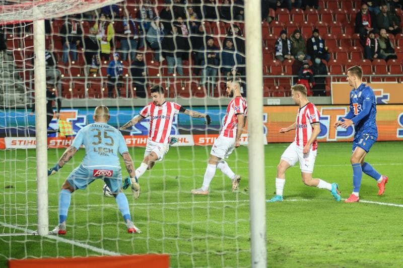 Football. PKO BP Ekstraklasa. Cracovia - Lech Poznan. 06.02.2022