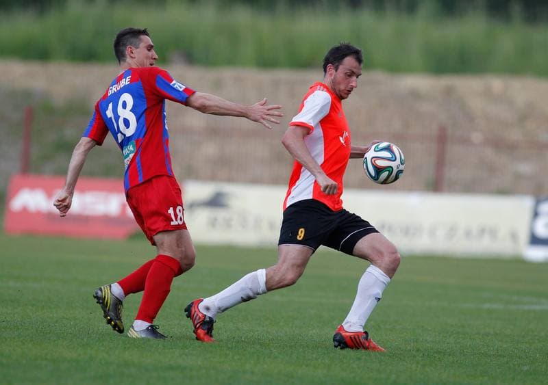 Football. III Liga Opolsko Slaska. Polonia Bytom - Pniowek Pawlowice. 03.06.2015