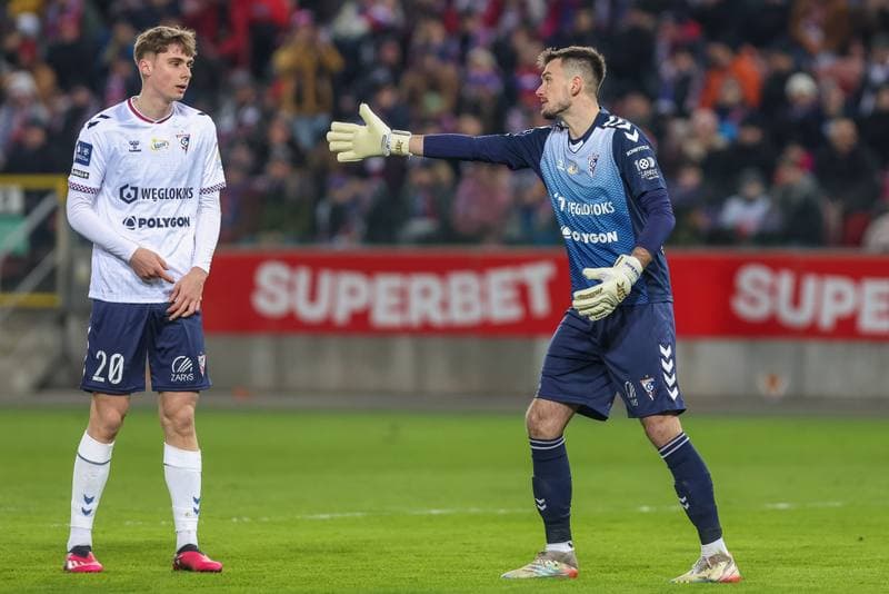 Football. PKO BP Ekstraklasa. Gornik Zabrze - Legia Warsaw. 04.03.2023