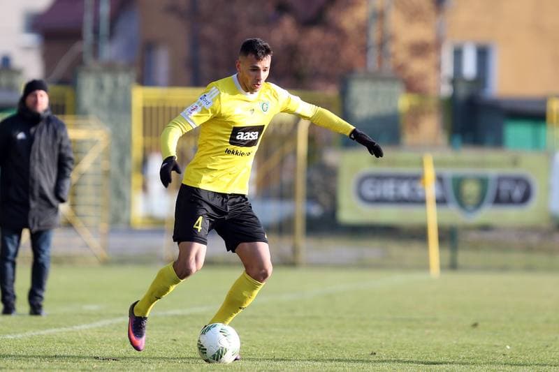 Football. Sparing. GKS Katowice - Chrobry Glogow. 25.02.2017