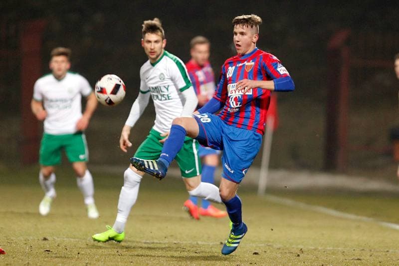 Football. II Liga. Polonia Bytom - Warta Poznan. 03.03.2017