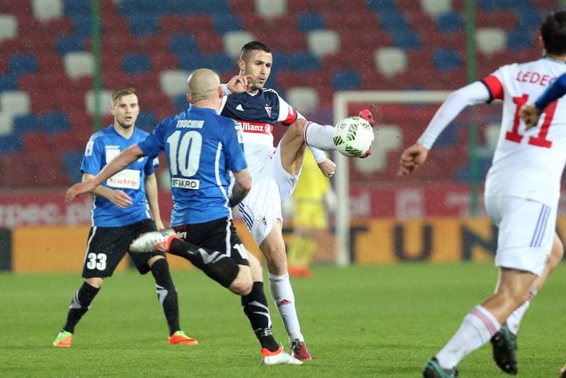 Football. Nice I Liga. Gornik Zabrze - Sandecja Nowy Sacz. 17.03.2017