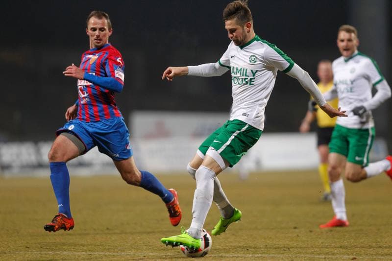 Football. II Liga. Polonia Bytom - Warta Poznan. 03.03.2017